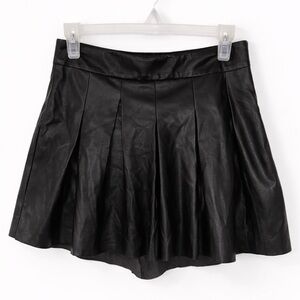 Black Faux Leather Pleated Mini Skirt Skort